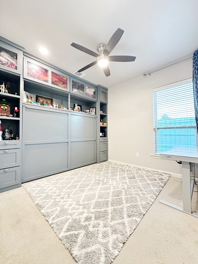 Building Photo - 4847 Juniper Park Dr