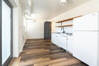 Building Photo - 421 N Emporia Ave