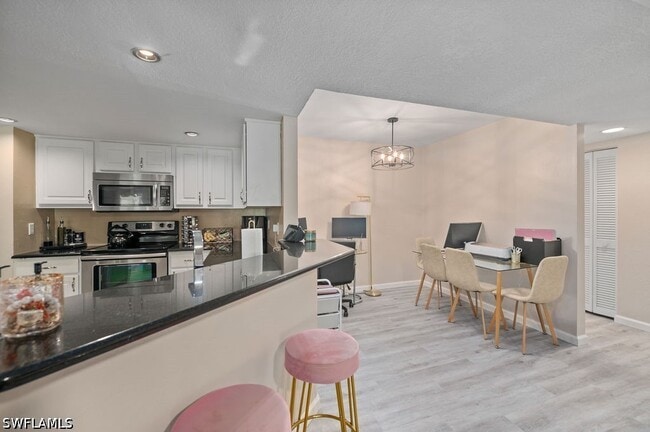 Building Photo - 3180 Seasons Way