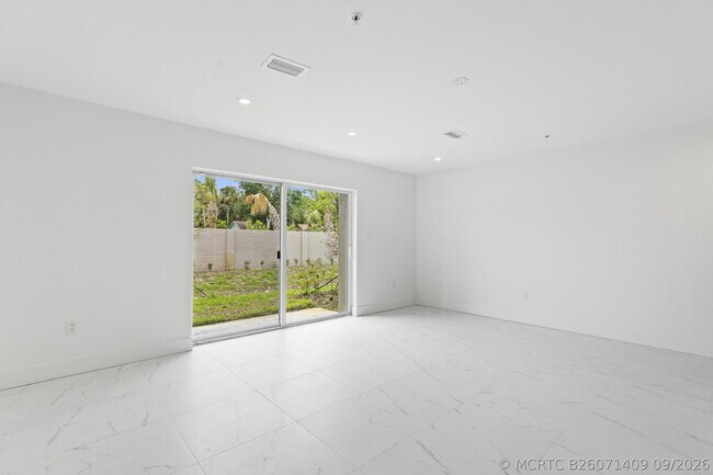 Building Photo - 4498 SW Port St Lucie Blvd