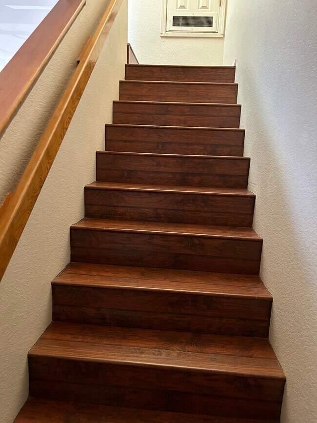 Building Photo - 2650 Plumas St