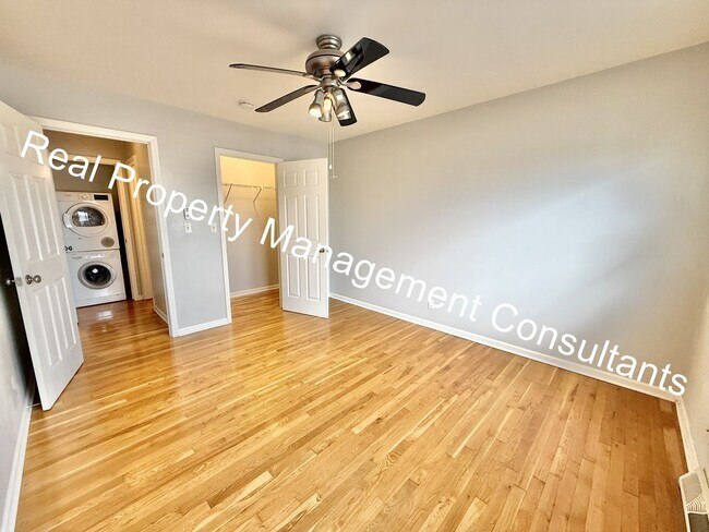 Building Photo - 4211 Clark Ave