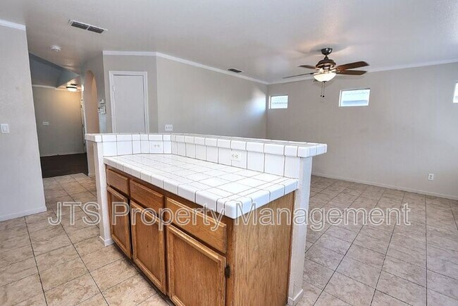 Building Photo - 6620 Verandah Ct