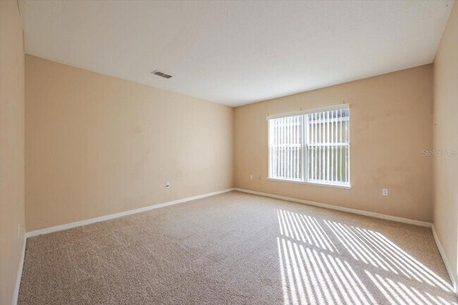 Building Photo - 163 Jocelyn Dr