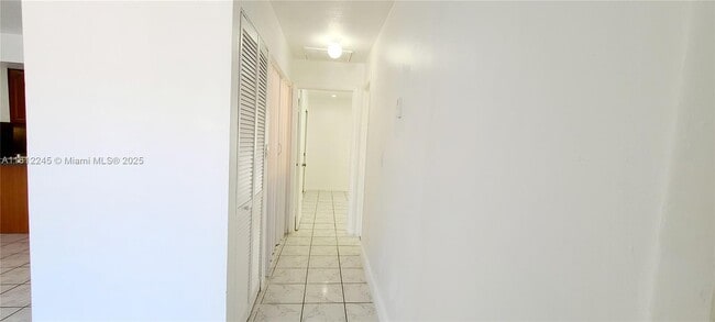 Building Photo - 15436 SW 112th Pl