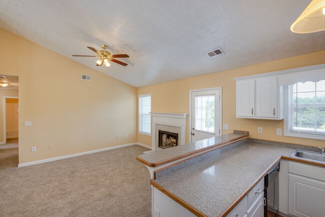 Building Photo - Coing Soon 2/25/26) Impressive 4 Bed, 3 Bath with Home Office!