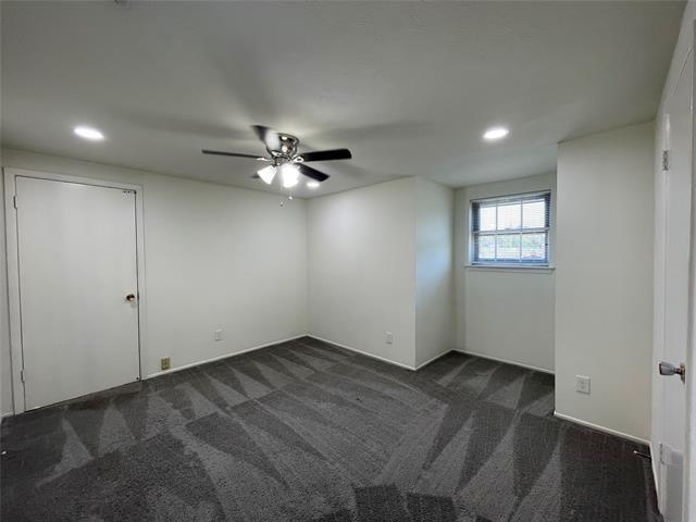 Building Photo - 2612 Avenida Loop