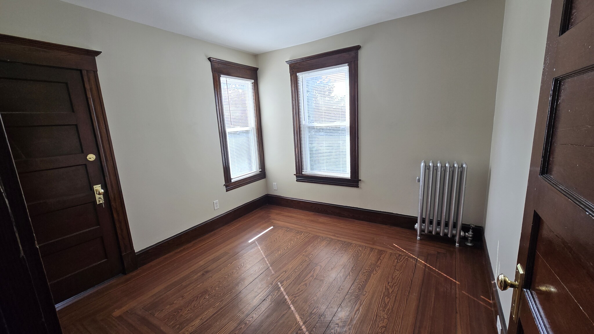 Bedroom 2 - 39 W School St