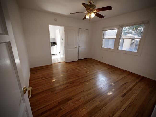Building Photo - 15425 Parron Ave