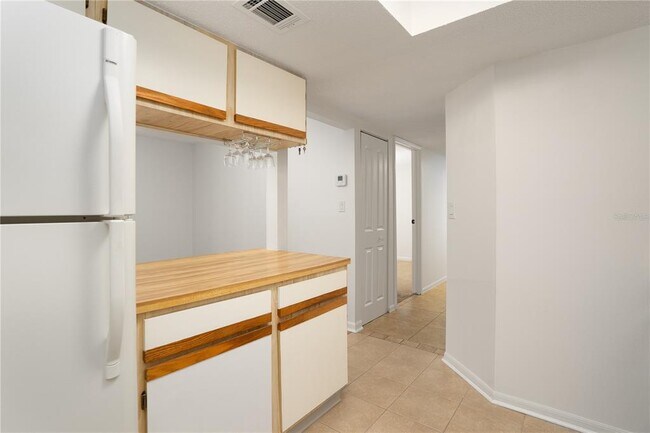 Building Photo - 22291 Westchester Blvd