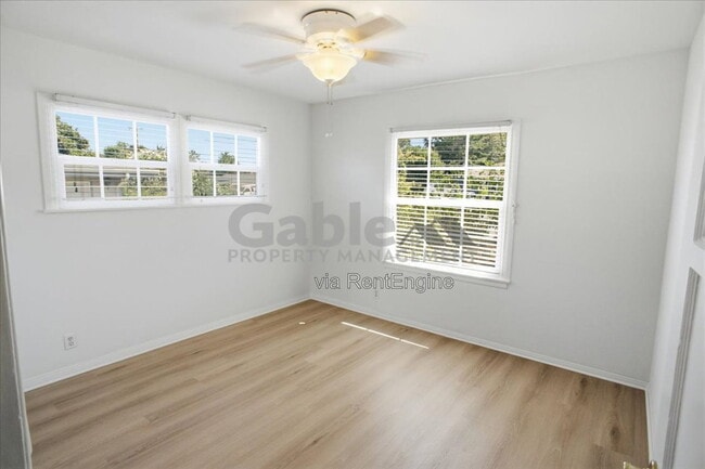 Building Photo - 24943 Chestnut St