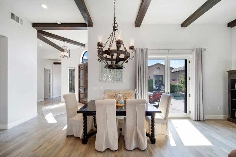 Building Photo - 57721 Santa Rosa Trail