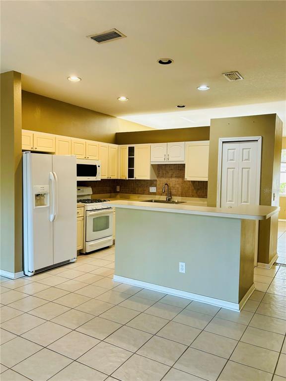 Building Photo - 3027 Summer Cruise Dr