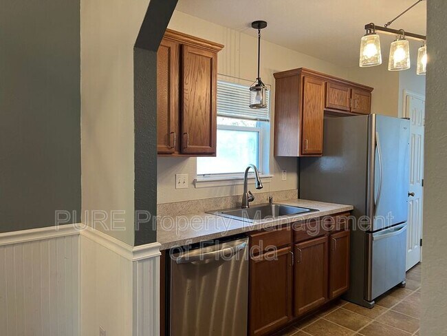 Building Photo - 112 Pecan Run