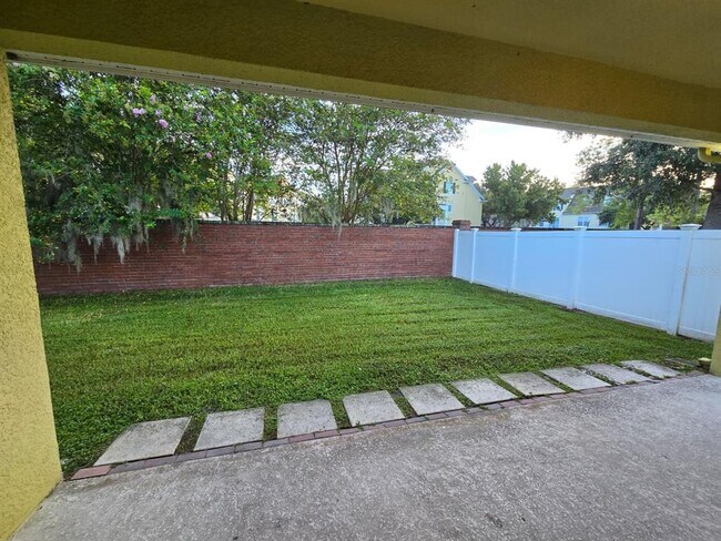 Building Photo - 9437 Leland Dr