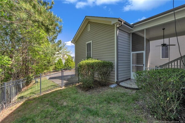 Building Photo - 108 Broyles Ct