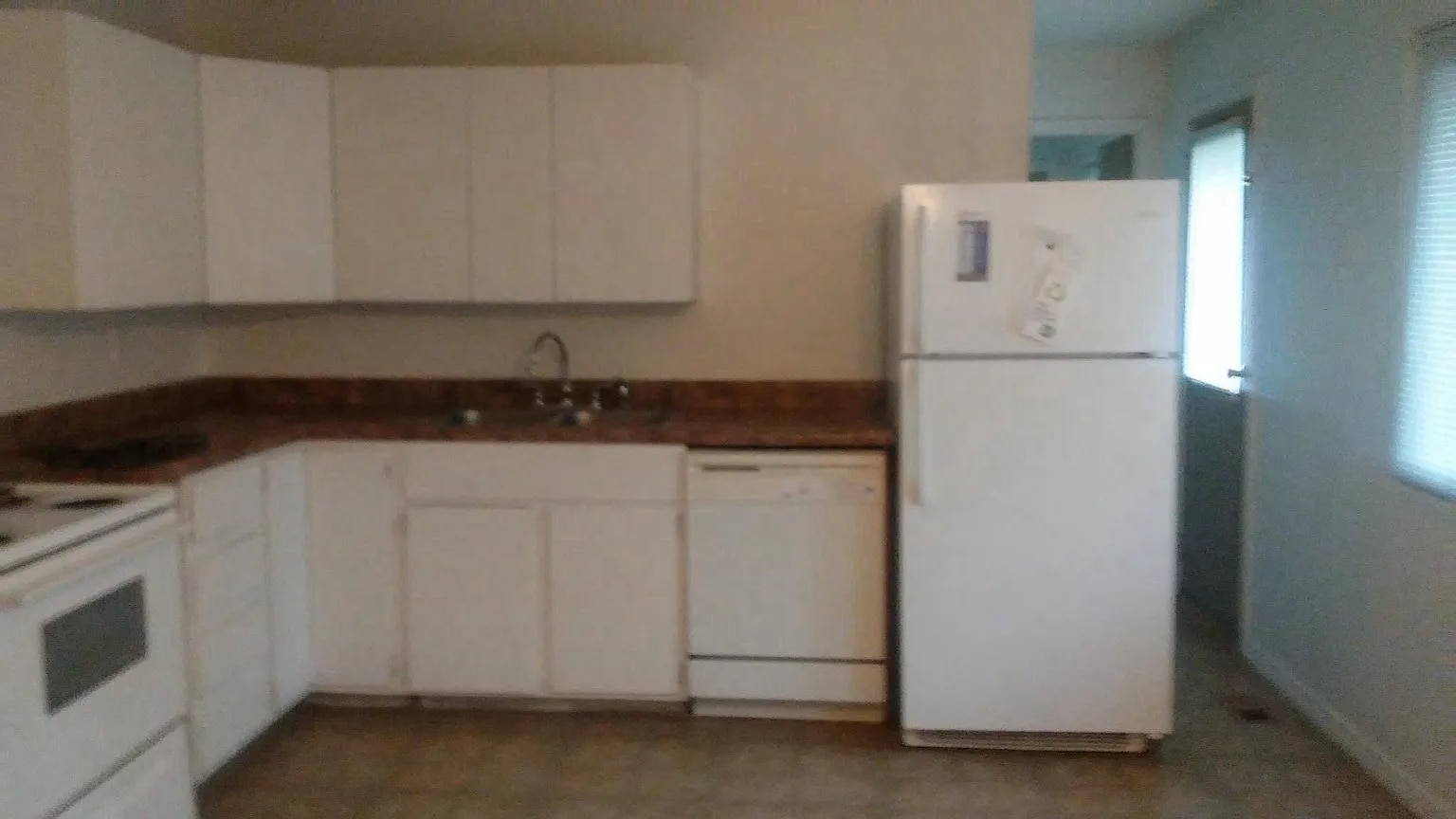 Building Photo - 3351 N Kinser Pike