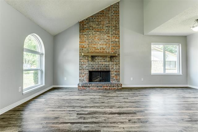 Building Photo - 5818 Jester Dr