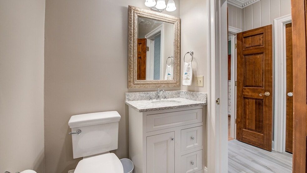 Building Photo - 111 Dune Oaks Dr