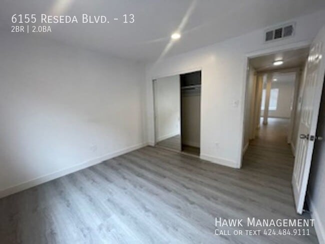 Building Photo - 6155 Reseda Blvd