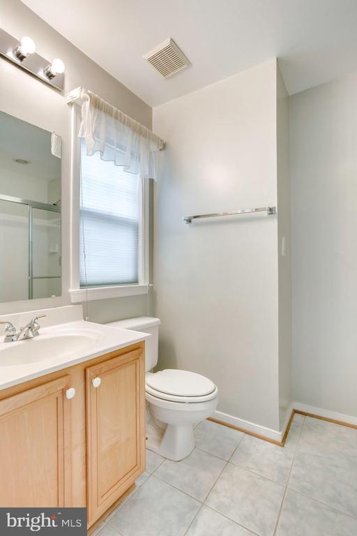 Building Photo - 26161 Rachel Hill Dr