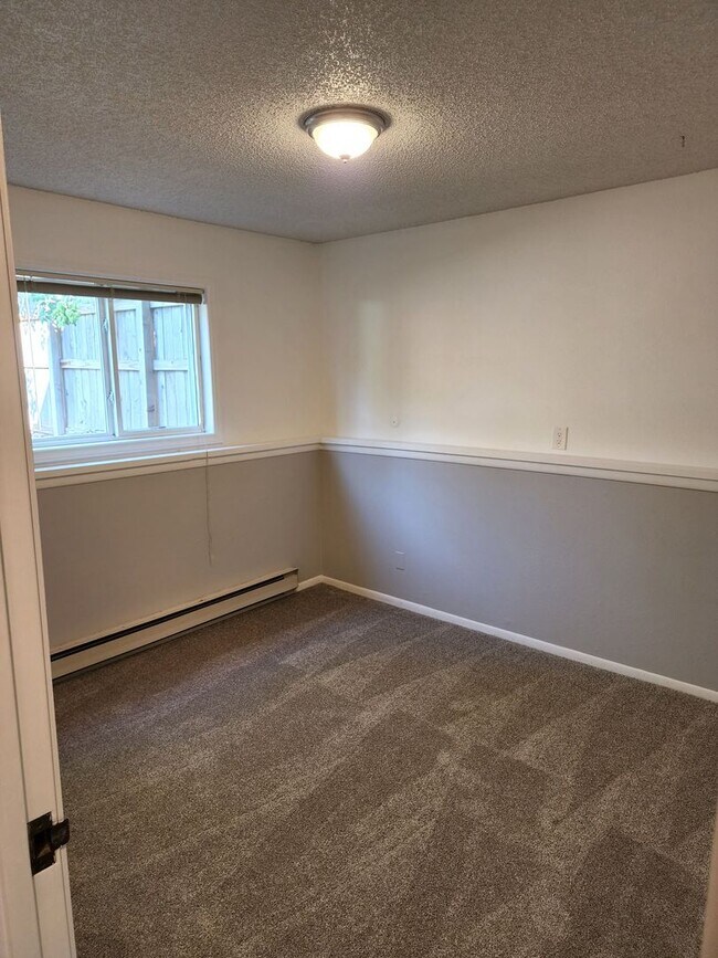 Building Photo - Somerville2912 (KP-JF)