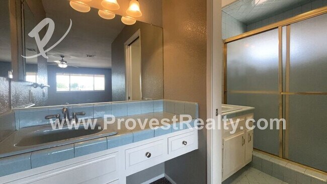 Building Photo - 14207 Sky View Ln