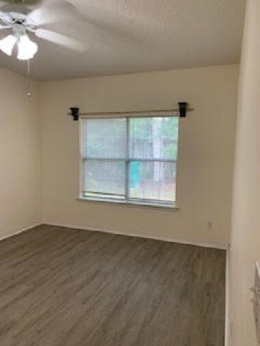 Building Photo - 9528 Kolo Way