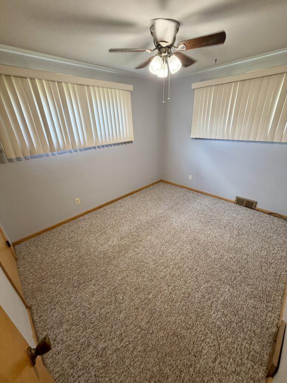 Building Photo - 521 Collins Ave