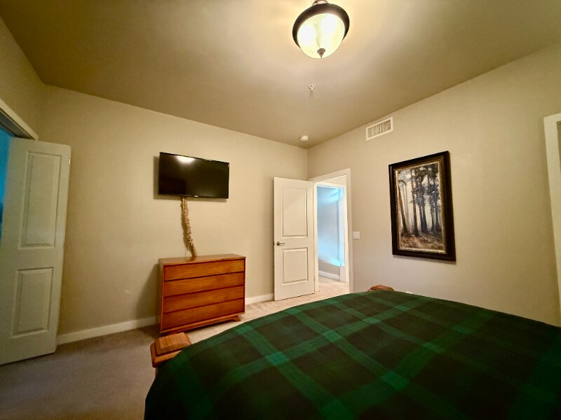 Building Photo - 6008 St Moritz Dr