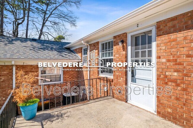 Building Photo - 2503 Vanstory St