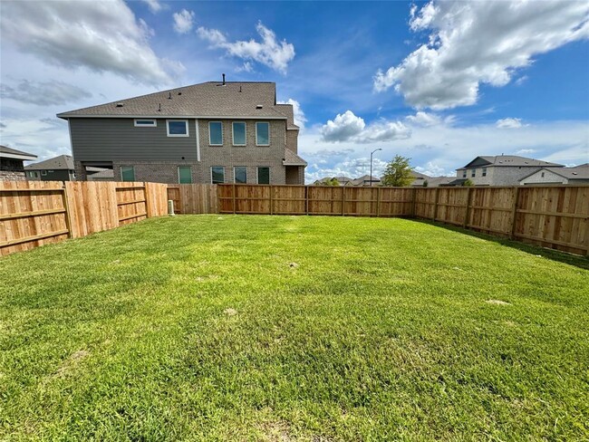Building Photo - 28763 Texas Plns Dr