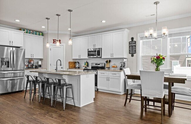 Building Photo - Currin Hill - "Coming Soon"