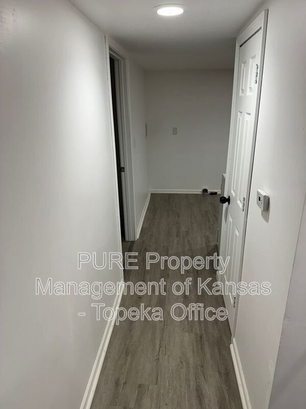 Building Photo - 9419 East 14th St S