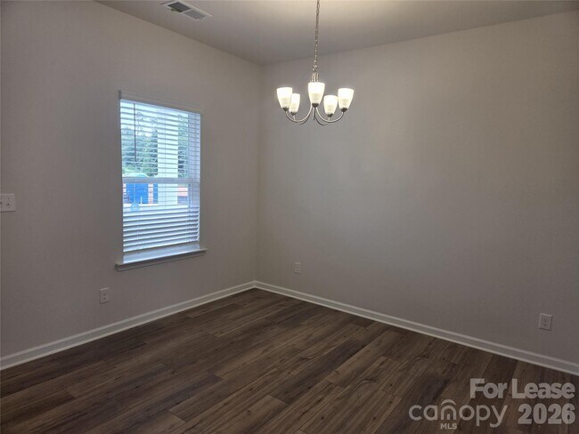 Building Photo - 5678 Hagler Lp