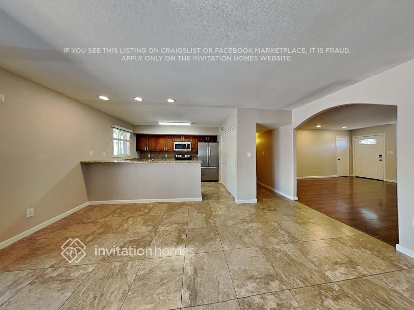 Building Photo - 6730 E Sweetwater Ave