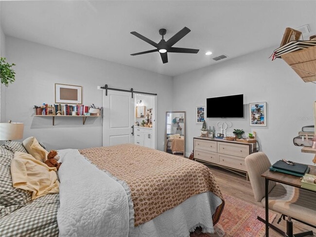 Building Photo - 3103 W Leroy St