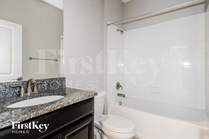 Building Photo - 13244 Satin Lily Dr