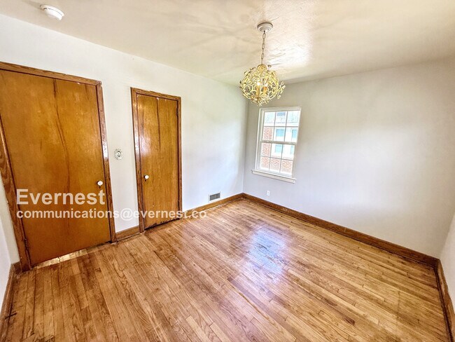 Building Photo - 1316 43rd St N