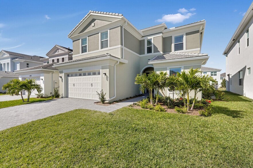 Building Photo - 14959 Redcove Pl