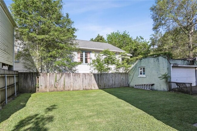 Building Photo - 3808 Napoleon Ave