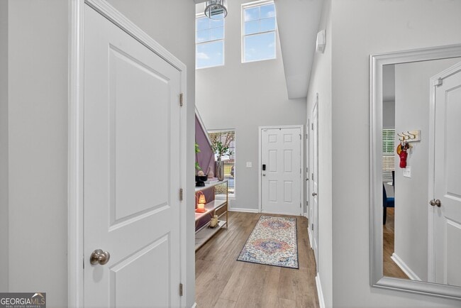 Building Photo - 3333 Cascade Parc Blvd SW