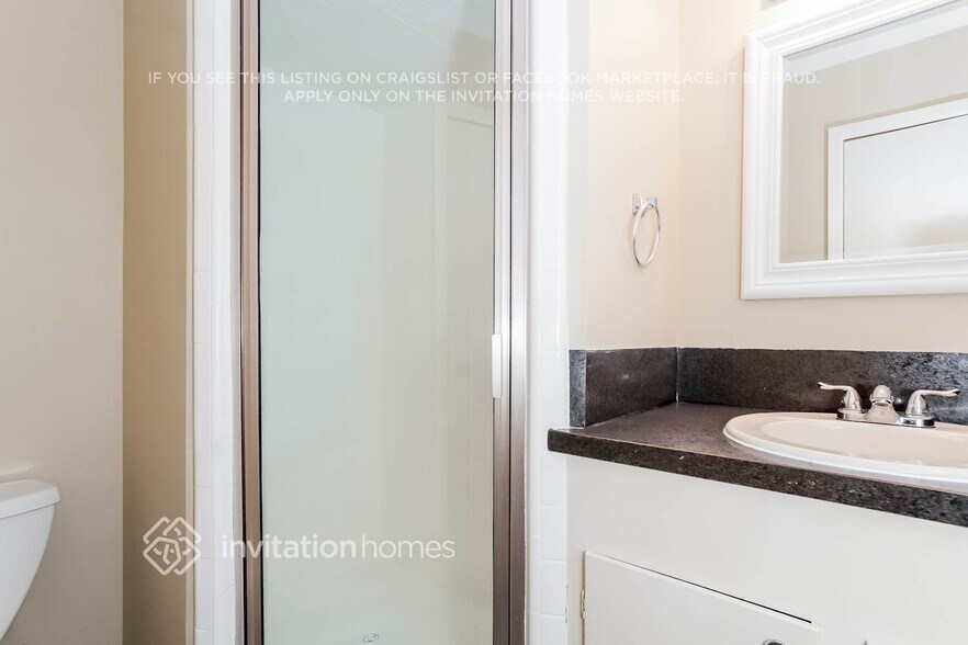 Building Photo - 10034 Antrim Ln