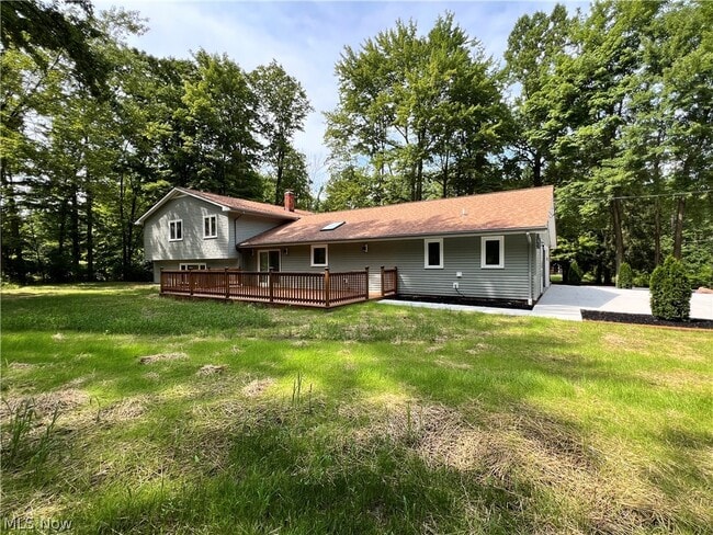 Building Photo - 704 Echo Dr
