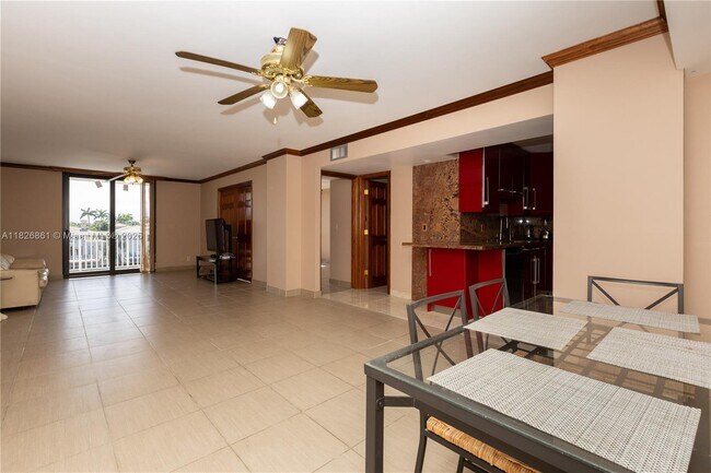 Building Photo - 1500 S Ocean Dr