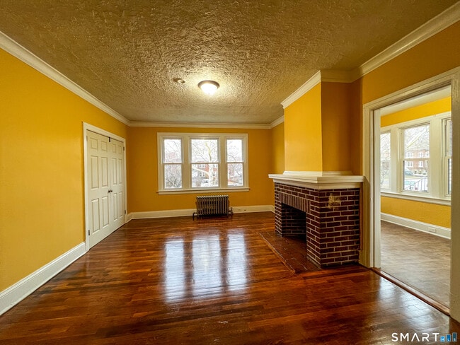 Building Photo - 104 Westbourne Pkwy