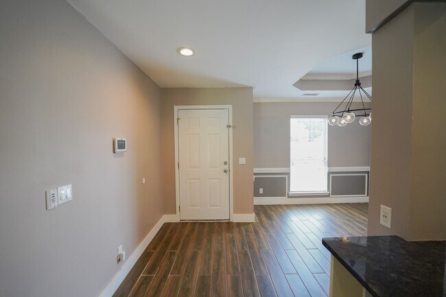 Building Photo - Coming Available!