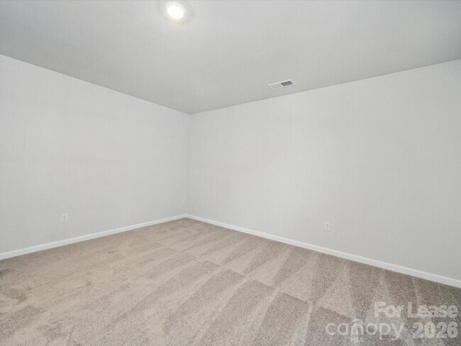 Building Photo - 13300 Hampton Bay Ln