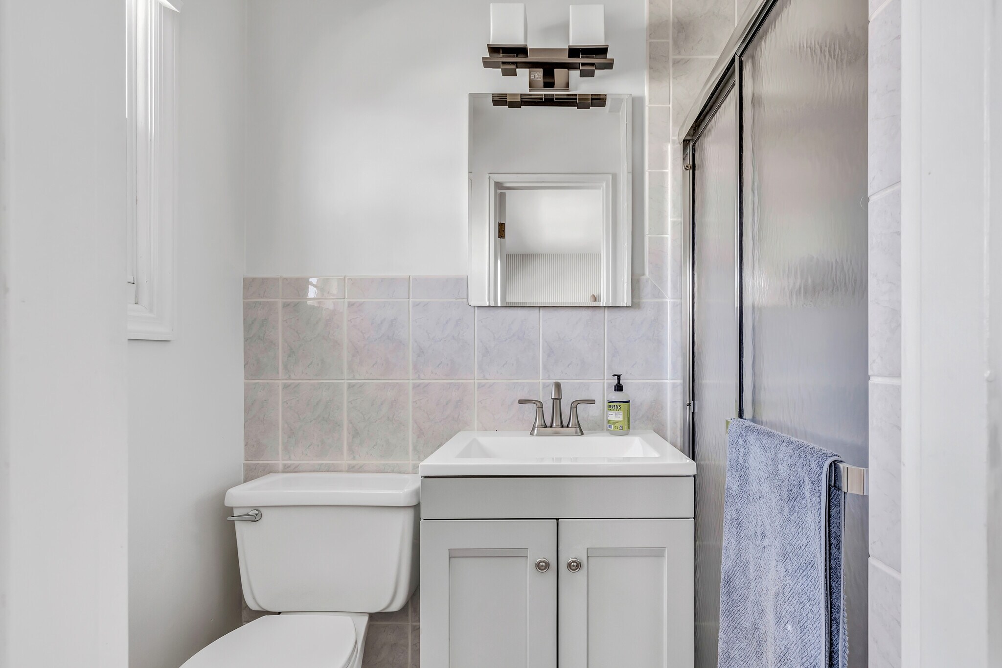 Building Photo - 245 Unquowa Rd