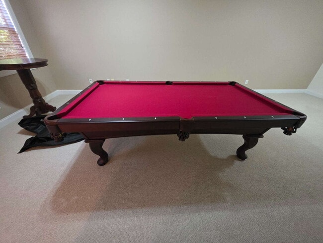 Building Photo - Spacious 4-Bedroom Home for Rent in Kings ...